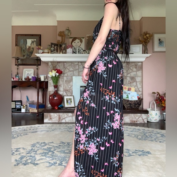 NWOT Japna Floral Jumpsuit - Picture 7 of 8